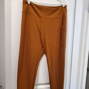 Lou & Grey leggings with pockets size XL